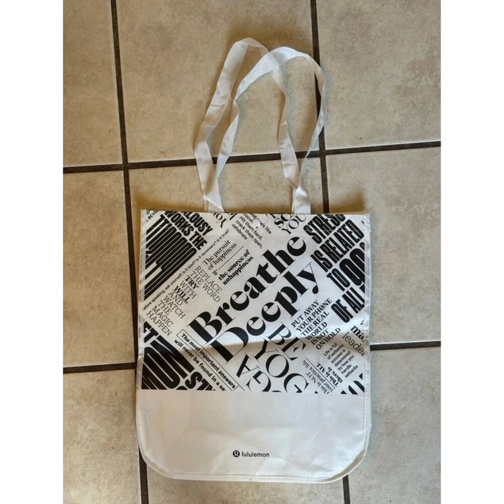 Lululemon Black & White Medium Reusable Shopping Bag